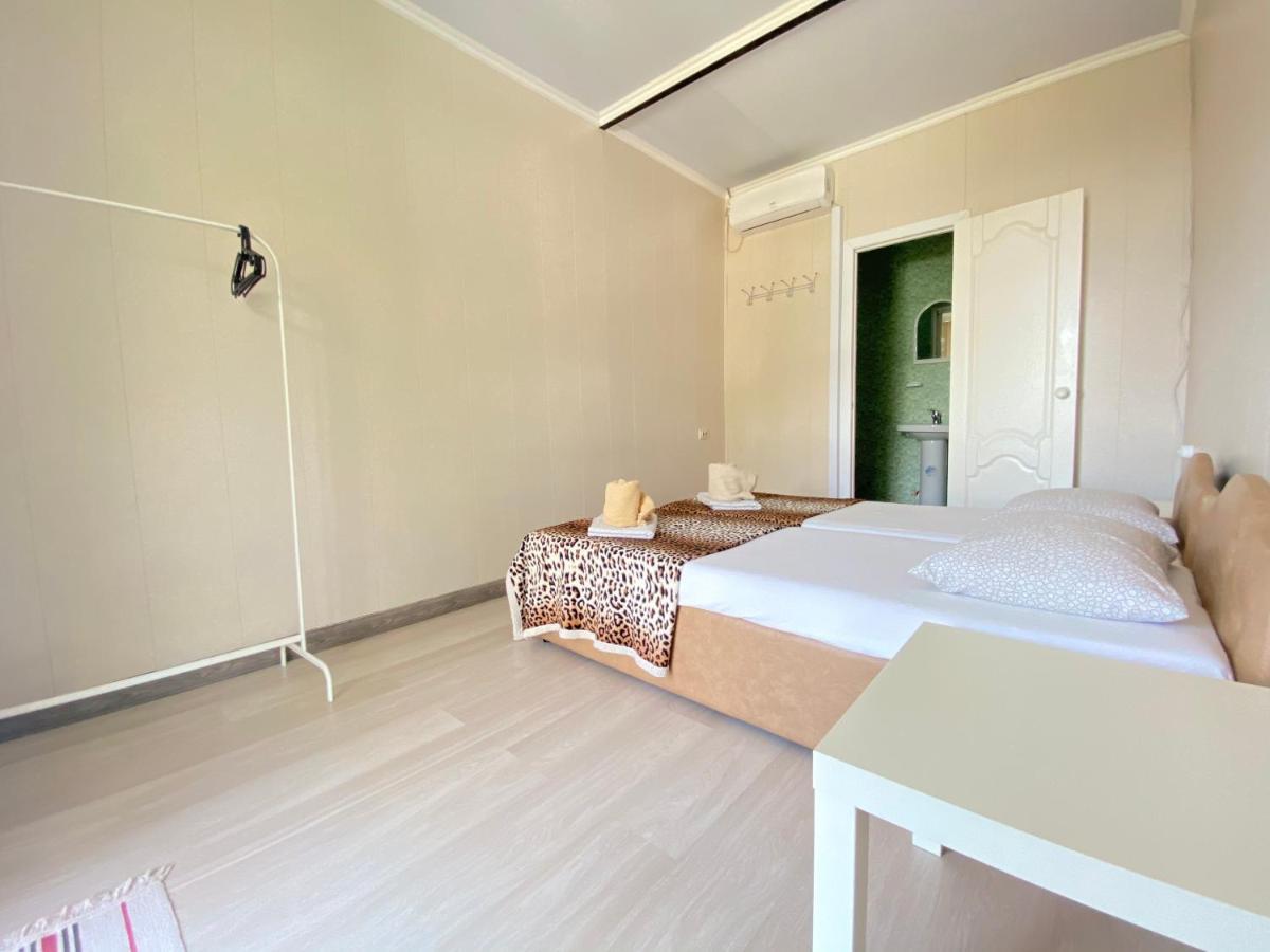 U Valery Hotel New Athos ภายนอก รูปภาพ